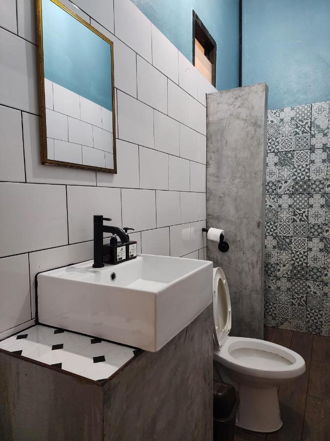 Baan Minnie 2 Bedroom Home 400M From Saikaew Beach サメット島 エクステリア 写真